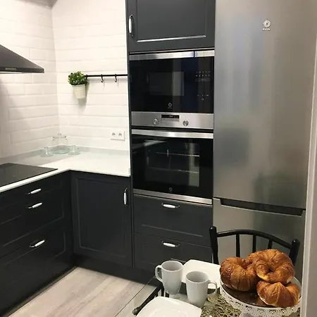 2 Bedrooms Appartement At Gijon 500 M Away From The Beach With Wifi *